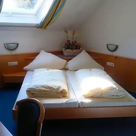 Otel Landgasthof & 