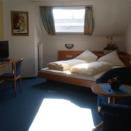 Landgasthof & 
